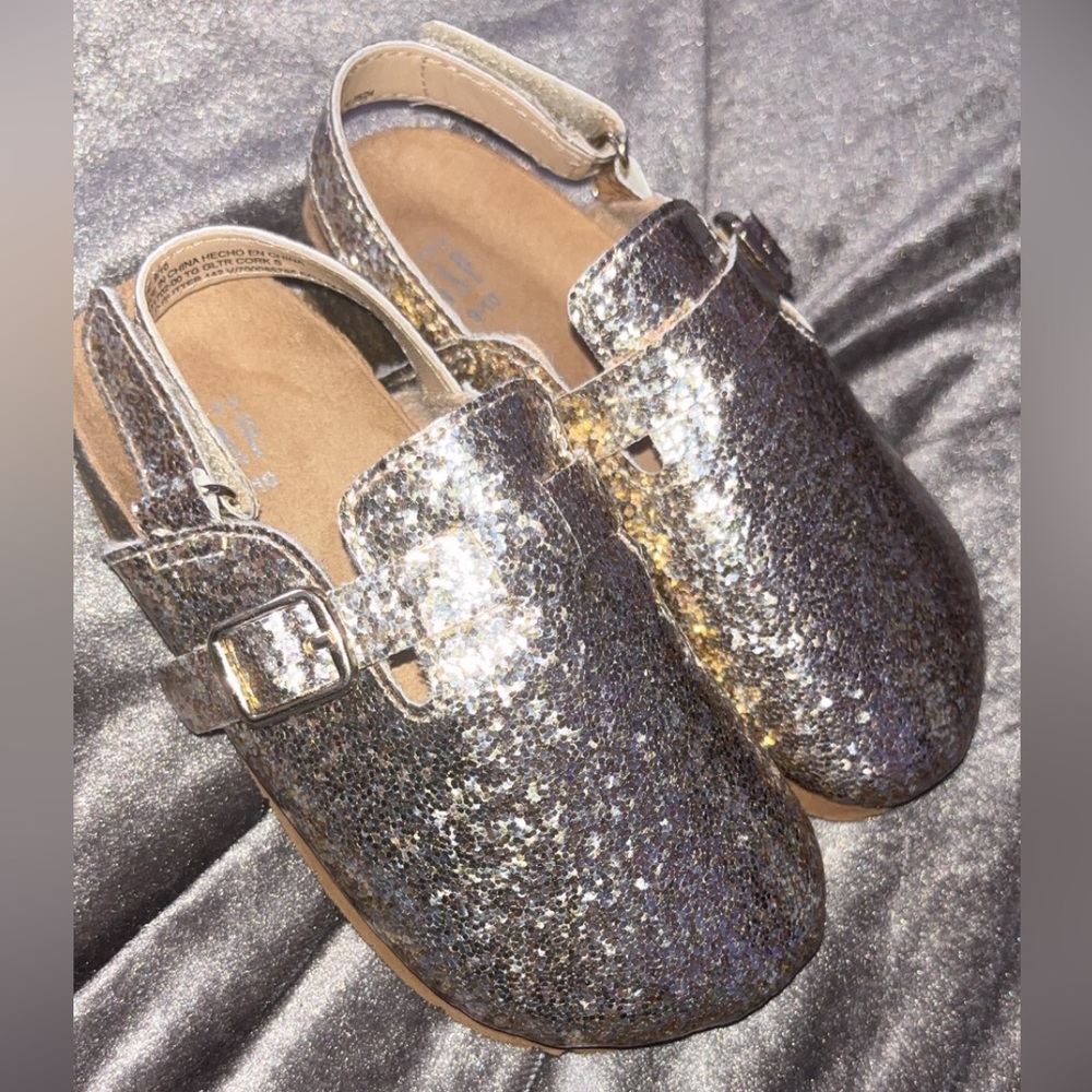 Toddler Girl GAP Kids Gold Glitter Sequin Clogs Slip-On Shoe Size 9-10